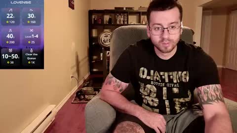 Snapshot of jayxcee_official chatting on 10.19.25 jayxcee OFFICIAL online show from 10.19.25