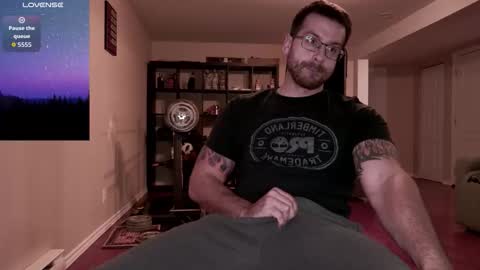 Snapshot of jayxcee_official chatting on 11.08.25 jayxcee OFFICIAL online show from 11.08.25