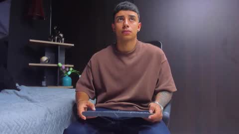 jaze_bradley online show from 12.15.25