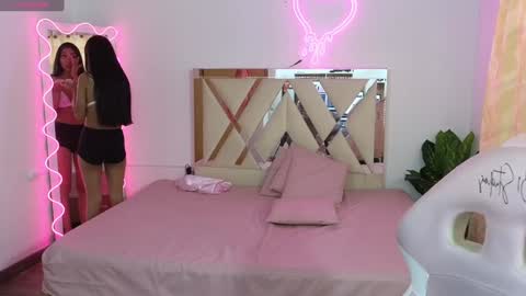 Jazmin  online show from 12.22.24