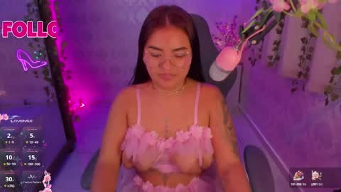Jazmine online show from 12.31.24