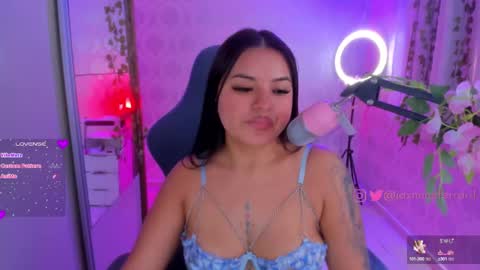 Jazmine online show from 02.20.25