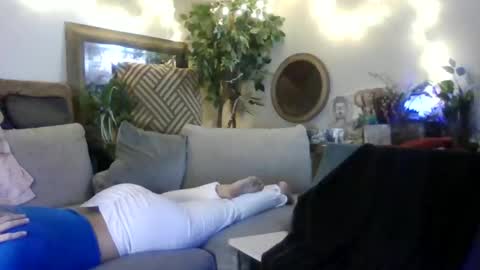 Snapshot of jazminpagem chatting on 12.20.24 JazminJemini online show from 12.20.24