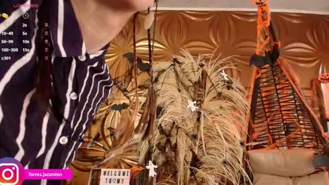 Snapshot of jazzmintorres chatting on 10.19.25 Jazmin online show from 10.19.25