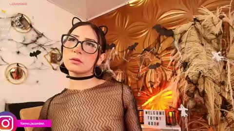 Snapshot of jazzmintorres chatting on 10.21.25 Jazmin online show from 10.21.25