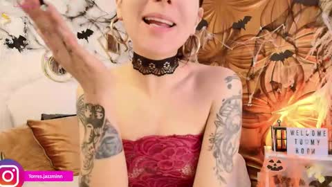 Snapshot of jazzmintorres chatting on 10.23.25 Jazmin online show from 10.23.25