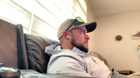 jbills910910 online show from 03.18.26