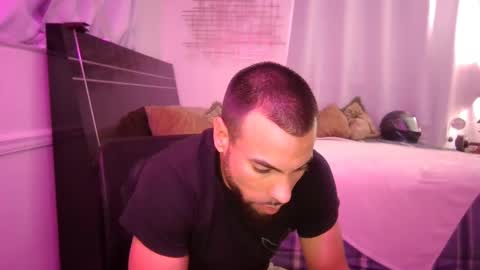 Snapshot of jcmax305 chatting on 03.08.25 JcMax305 online show from 03.08.25