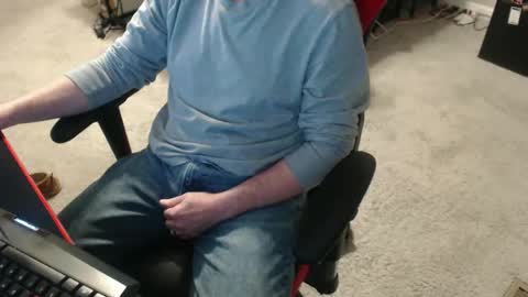 Snapshot of jcor13 chatting on 12.29.24 Jim online show from 12.29.24