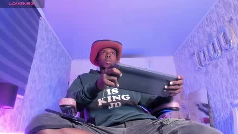 Snapshot of jd_thebaby chatting on 11.16.25 jd thebaby online show from 11.16.25