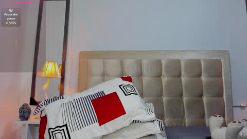 Snapshot of jdaniel_shellby chatting on 02.02.25 jhon online show from 02.02.25