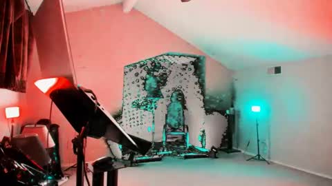 JDinEuless online show from 02.14.25