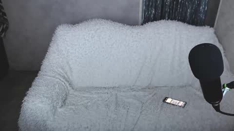 Angel online show from 11.10.25