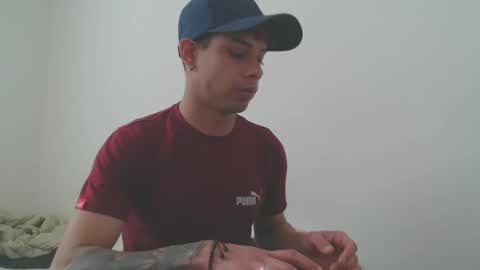 Snapshot of jeampier_sexy chatting on 02.28.25 jeampier_sexy online show from 02.28.25