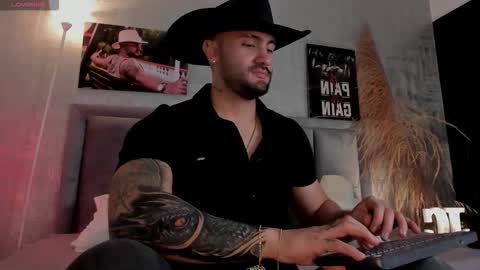 Snapshot of jean_coleman chatting on 10.23.25 Jean Coleman online show from 10.23.25