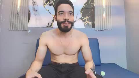 Snapshot of jean_lewis2 chatting on 02.20.26 JEAN online show from 02.20.26