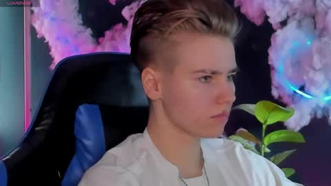 jean_wilsons online show from 04.13.26