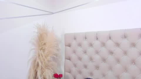 Jeanne Williams online show from 04.21.26