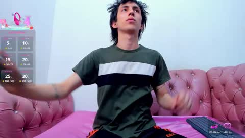 Snapshot of jeanram18 chatting on 09.16.25 JEAN online show from 09.16.25