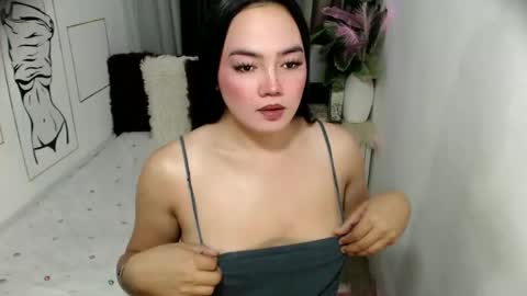 Jeanwants2play online show from 04.17.26