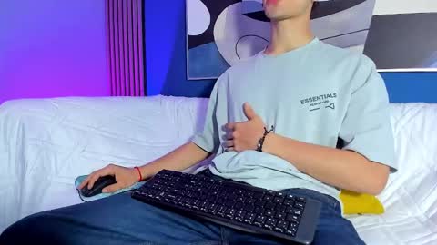 Snapshot of jefer_rick chatting on 10.27.25 Jeff online show from 10.27.25