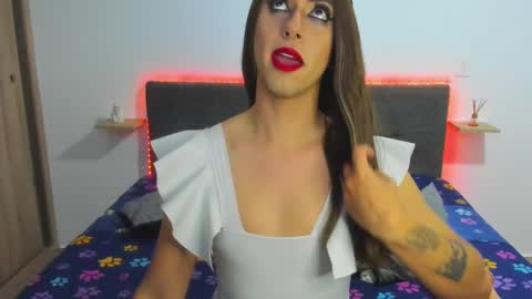  ashley   online show from 01.28.25