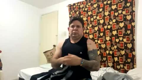 Snapshot of jeff_sexy754 chatting on 10.12.25 jeff_sexy754 online show from 10.12.25