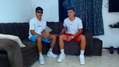 Snapshot of jeffer21_hot chatting on 11.15.25 jeffer21_hot online show from 11.15.25