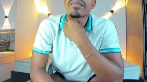 Snapshot of jeffrey_cottom chatting on 01.28.25 Jeff online show from 01.28.25