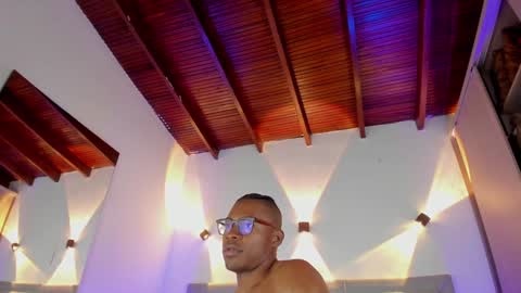 Snapshot of jeffrey_cottom chatting on 02.04.25 Jeff online show from 02.04.25