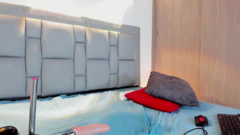 Snapshot of jeffrey_cottom chatting on 02.06.25 Jeff online show from 02.06.25