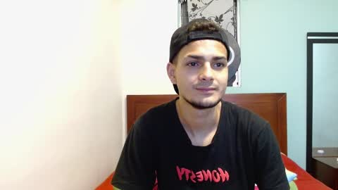 Snapshot of jeffstyle18 chatting on 10.01.25 Jeff online show from 10.01.25