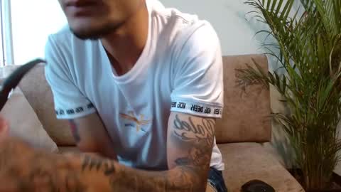 Snapshot of jeffstyle18 chatting on 10.15.25 Jeff online show from 10.15.25