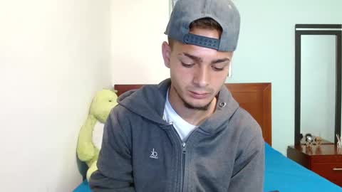 Snapshot of jeffstyle18 chatting on 10.20.25 Jeff online show from 10.20.25