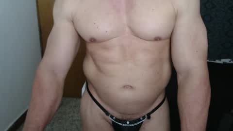 Snapshot of jefmuscletw chatting on 10.02.25 brayam online show from 10.02.25