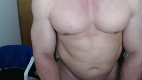 Snapshot of jefmuscletw chatting on 10.05.25 brayam online show from 10.05.25