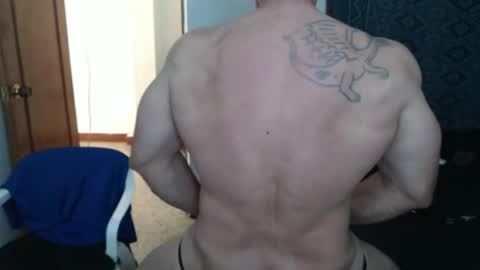 Snapshot of jefmuscletw chatting on 10.16.25 brayam online show from 10.16.25