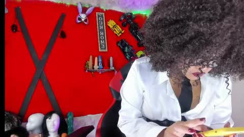 Snapshot of jena_rosse chatting on 04.30.26 jena_rosse online show from 04.30.26