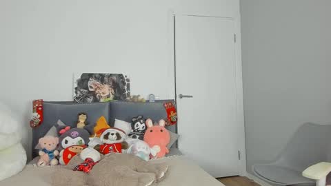 Snapshot of jenie_fire chatting on 01.26.25 Dolly online show from 01.26.25