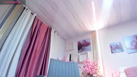 Angie online show from 09.25.25