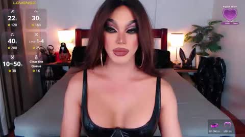 Queen Jenifer online show from 03.19.26