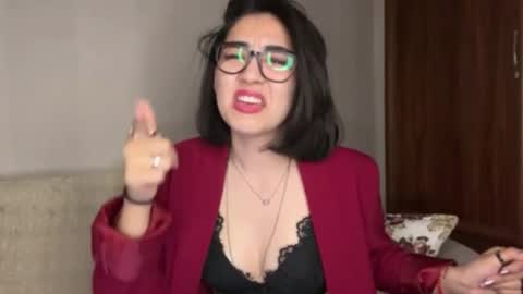 Snapshot of jenifersimon chatting on 11.13.25 Jenifer online show from 11.13.25