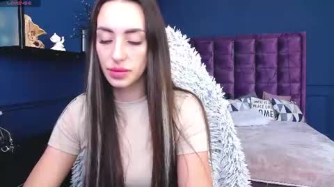 Kira online show from 06.11.26