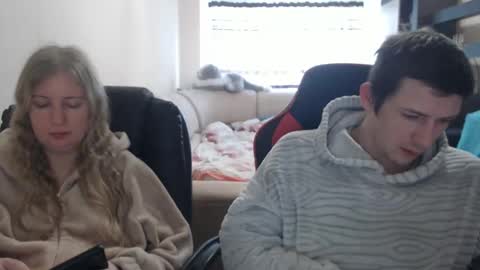 Snapshot of jenisandpeter chatting on 02.22.25 JenisAndPeter online show from 02.22.25