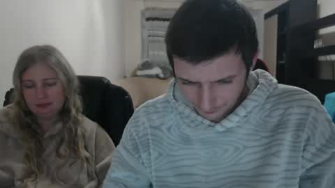 Snapshot of jenisandpeter chatting on 02.22.25 JenisAndPeter online show from 02.22.25