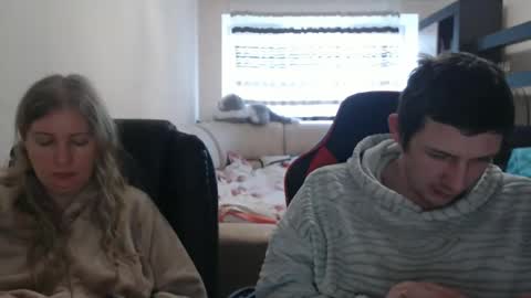 Snapshot of jenisandpeter chatting on 02.25.25 JenisAndPeter online show from 02.25.25