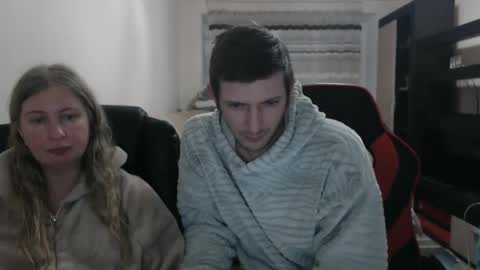 Snapshot of jenisandpeter chatting on 02.26.25 JenisAndPeter online show from 02.26.25