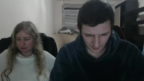 Snapshot of jenisandpeter chatting on 03.01.25 JenisAndPeter online show from 03.01.25