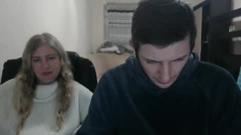 Snapshot of jenisandpeter chatting on 03.04.25 JenisAndPeter online show from 03.04.25