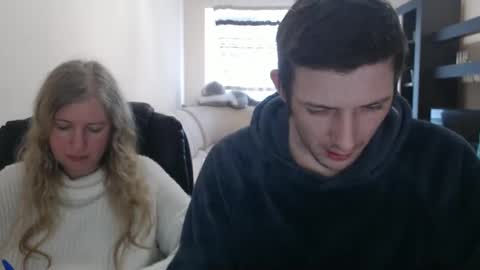 Snapshot of jenisandpeter chatting on 03.07.25 JenisAndPeter online show from 03.07.25